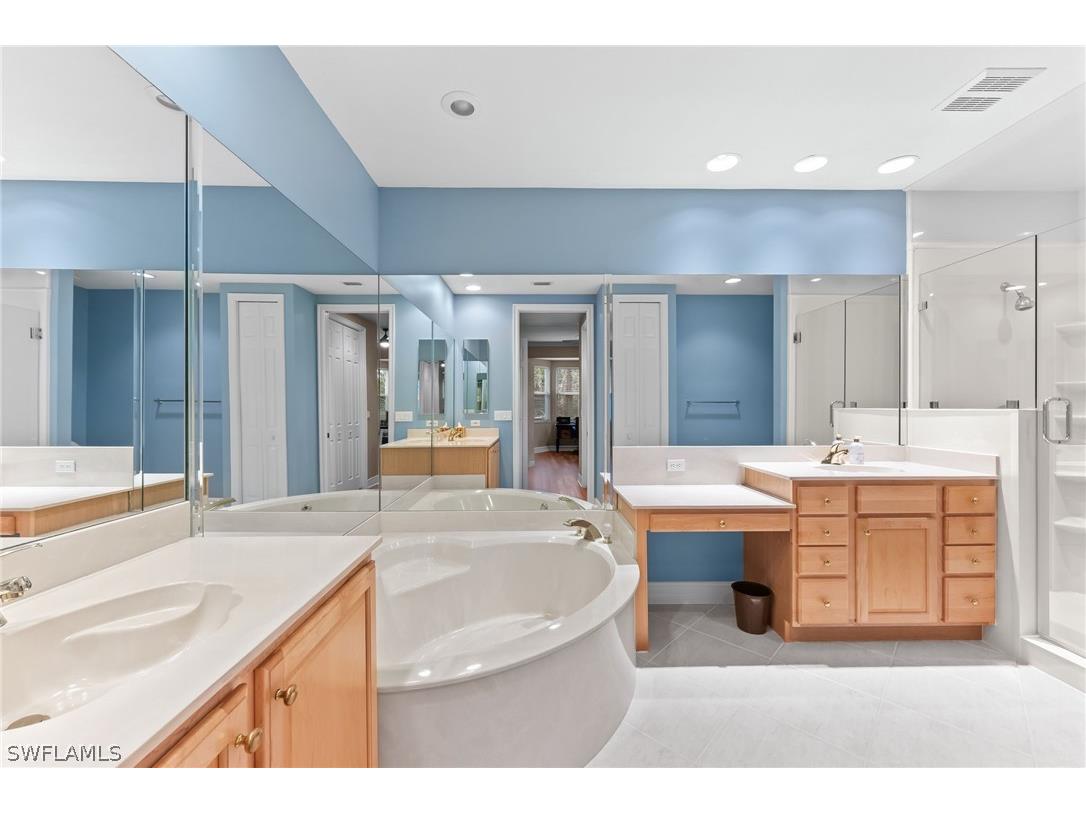 6057 Ashford Lane #402 Naples FL 34110 226006337 image22