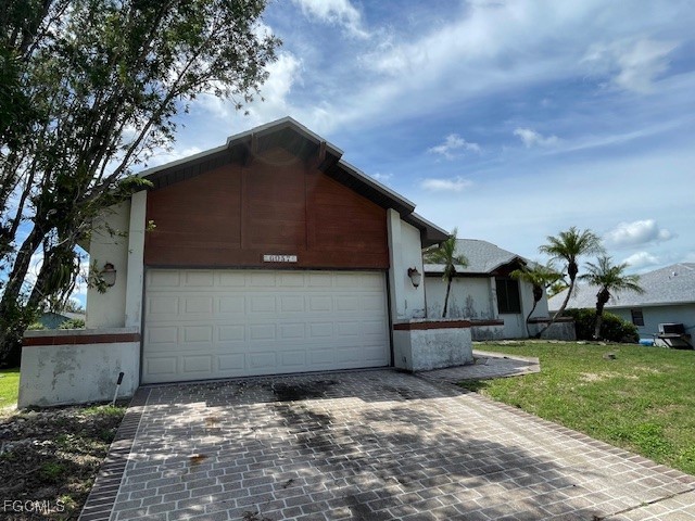 6057 Birnam Wood Lane Fort Myers FL 33908 2025010044 image1