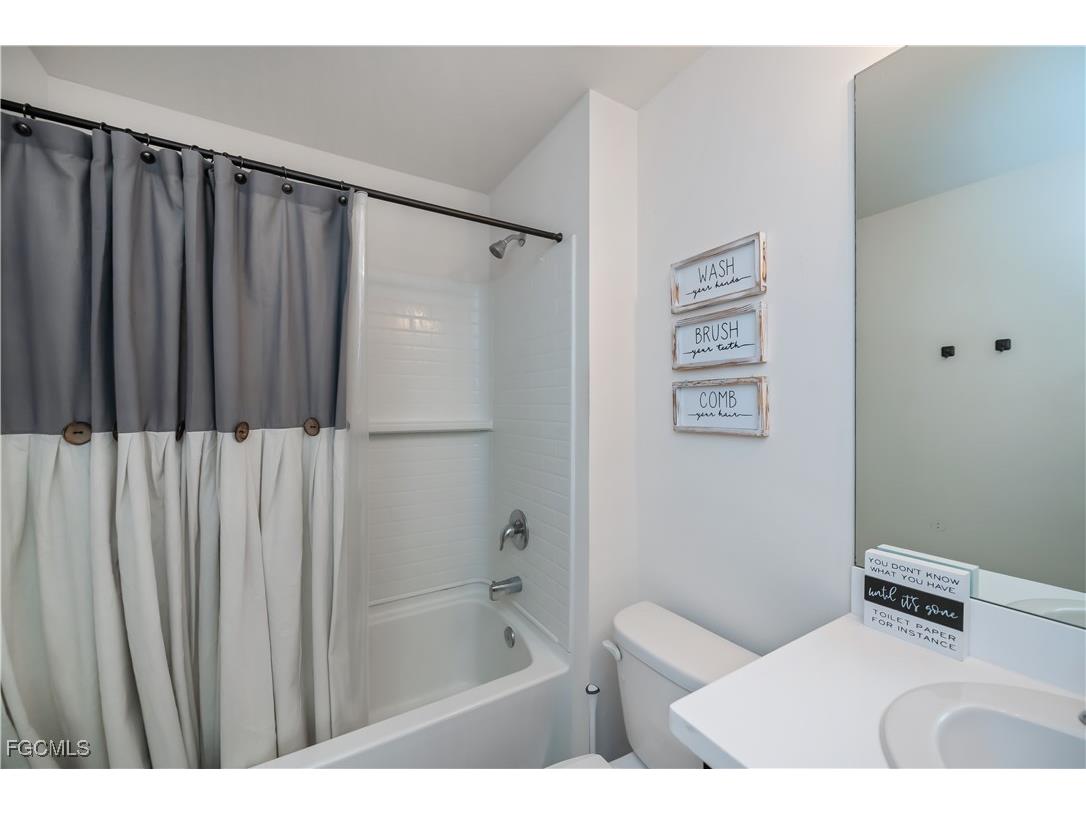 6058 S Moss Circle Labelle FL 33935 2025022810 image31