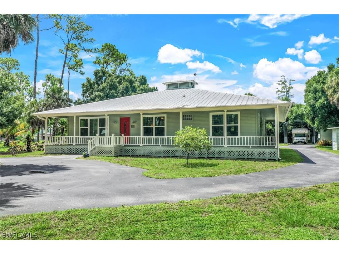 6059 Polly Avenue Naples FL 34112 224053591 image1