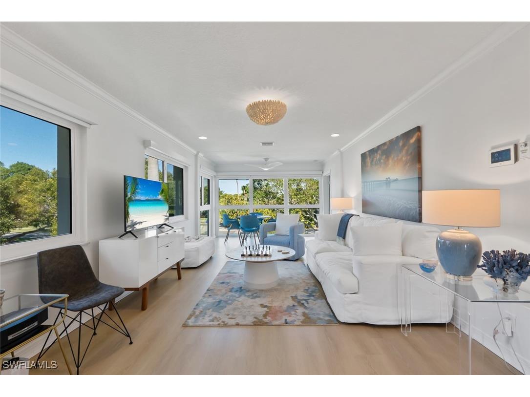 606 Broad Avenue S #J606 Naples FL 34102 225085093 image1
