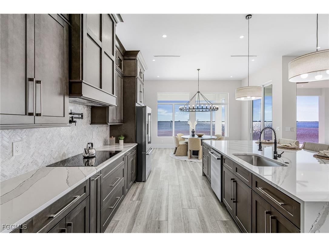 606 Coral Drive Cape Coral FL 33904 2026002572 image10