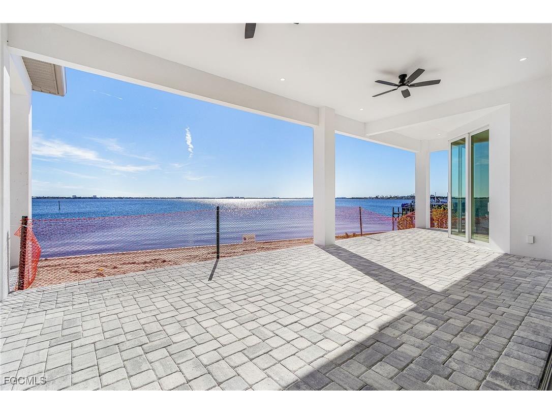 606 Coral Drive Cape Coral FL 33904 2026002572 image14