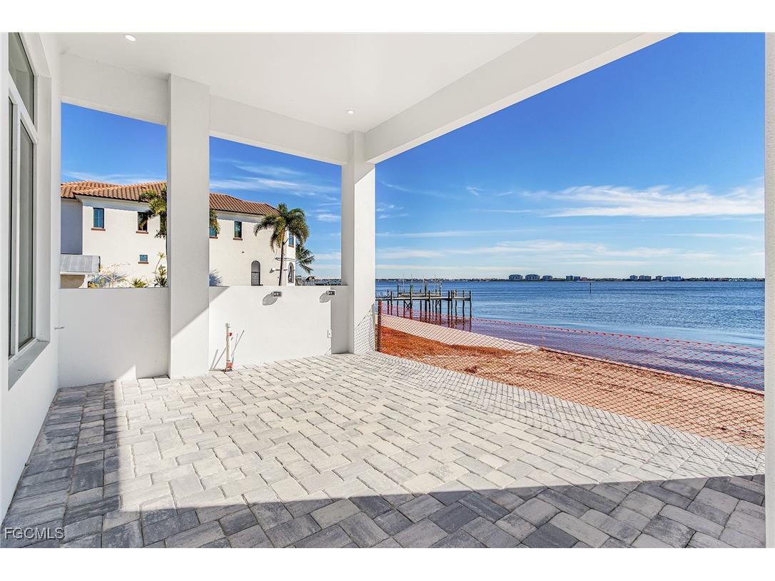 606 Coral Drive Cape Coral FL 33904 2026002572 image16