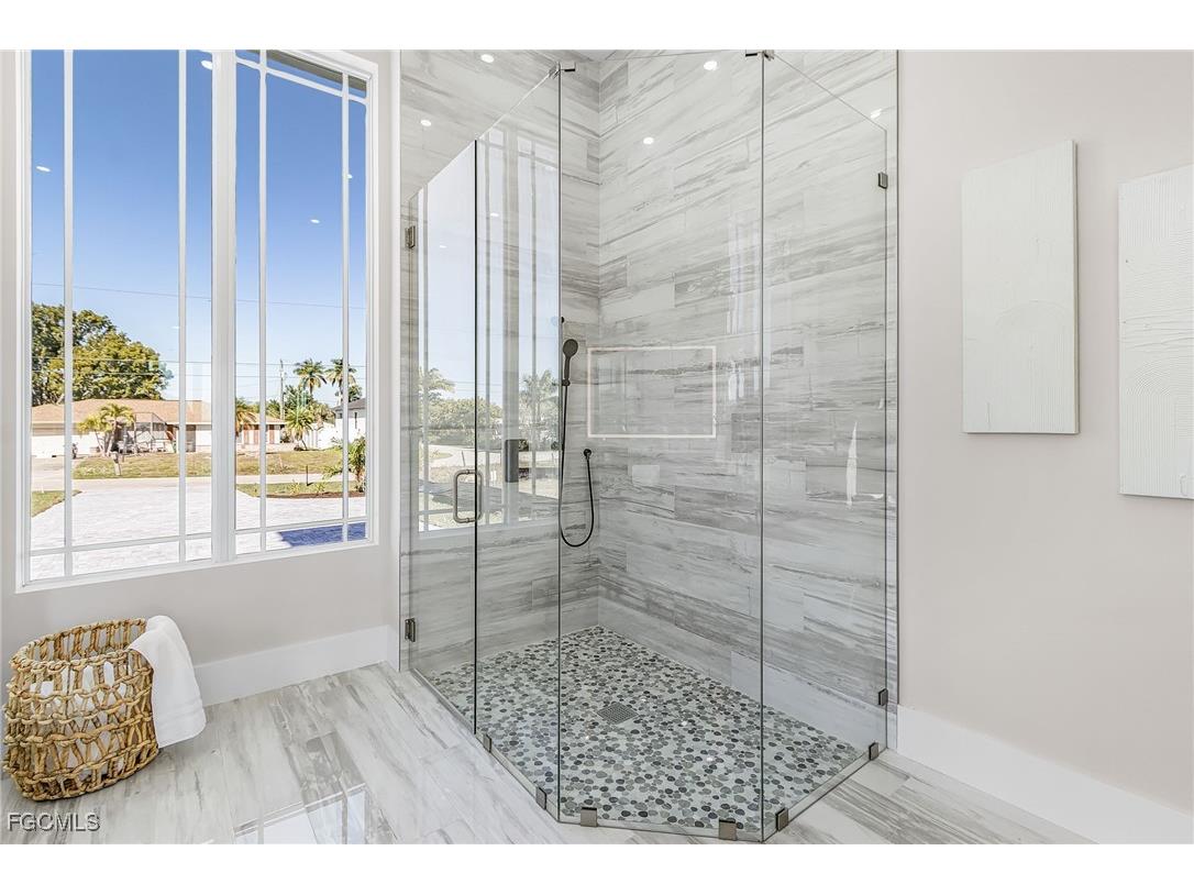 606 Coral Drive Cape Coral FL 33904 2026002572 image23