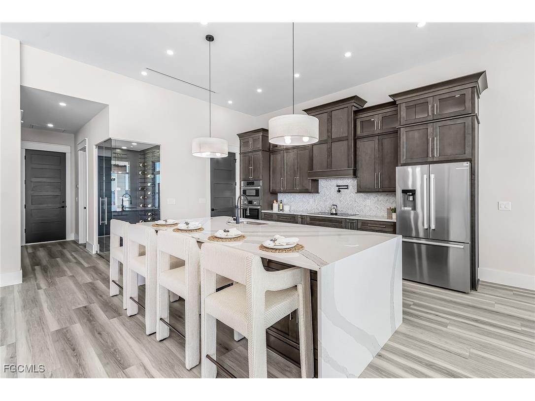 606 Coral Drive Cape Coral FL 33904 2026002572 image8