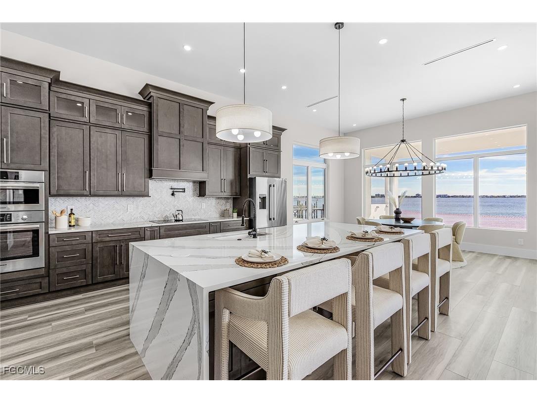 606 Coral Drive Cape Coral FL 33904 2026002572 image9