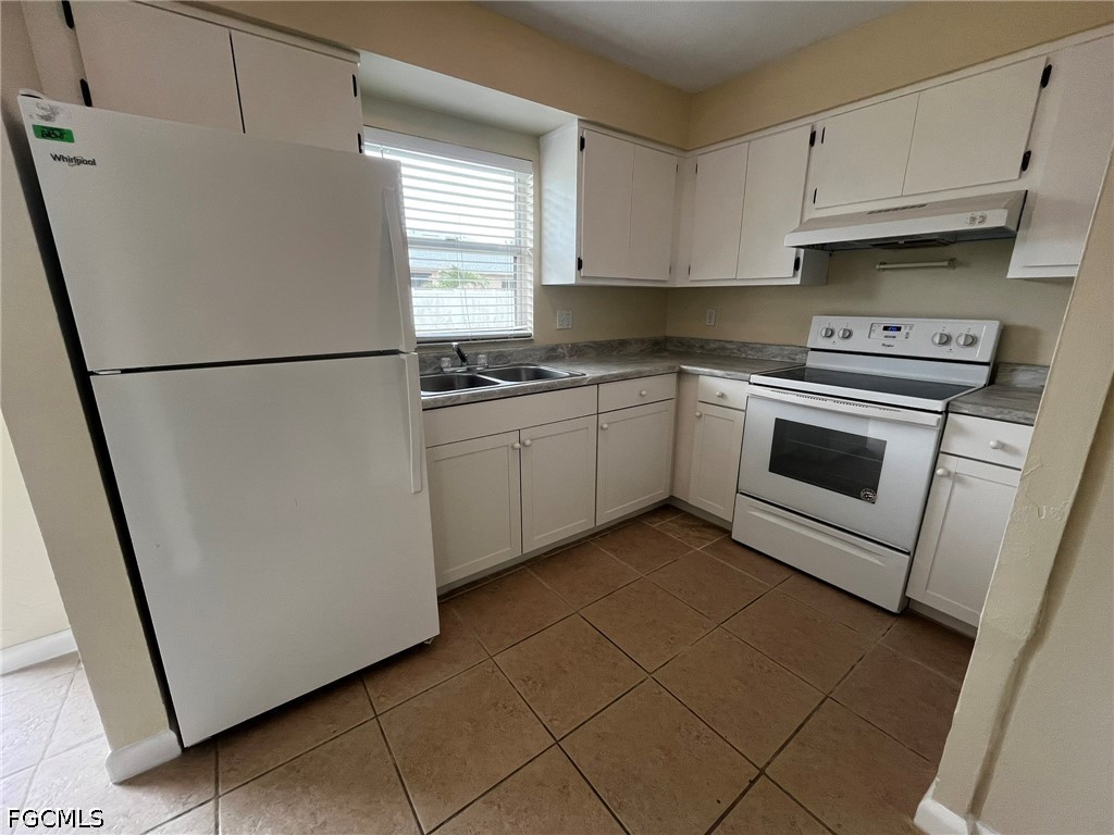 606 Hancock Bridge Parkway Cape Coral FL 33990 2026025332 image11