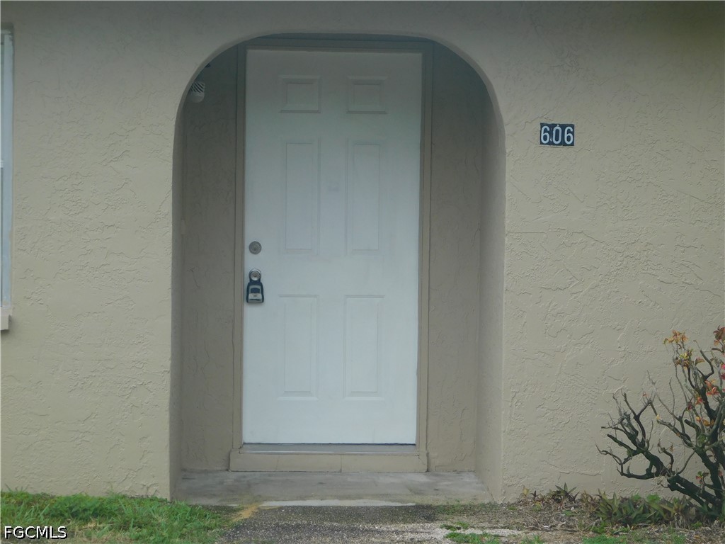 606 Hancock Bridge Parkway Cape Coral FL 33990 2026025332 image3