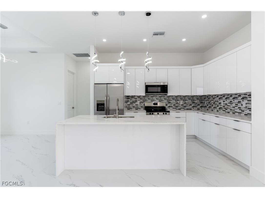 606 Johns Avenue Lehigh Acres FL 33972 2026013606 image13