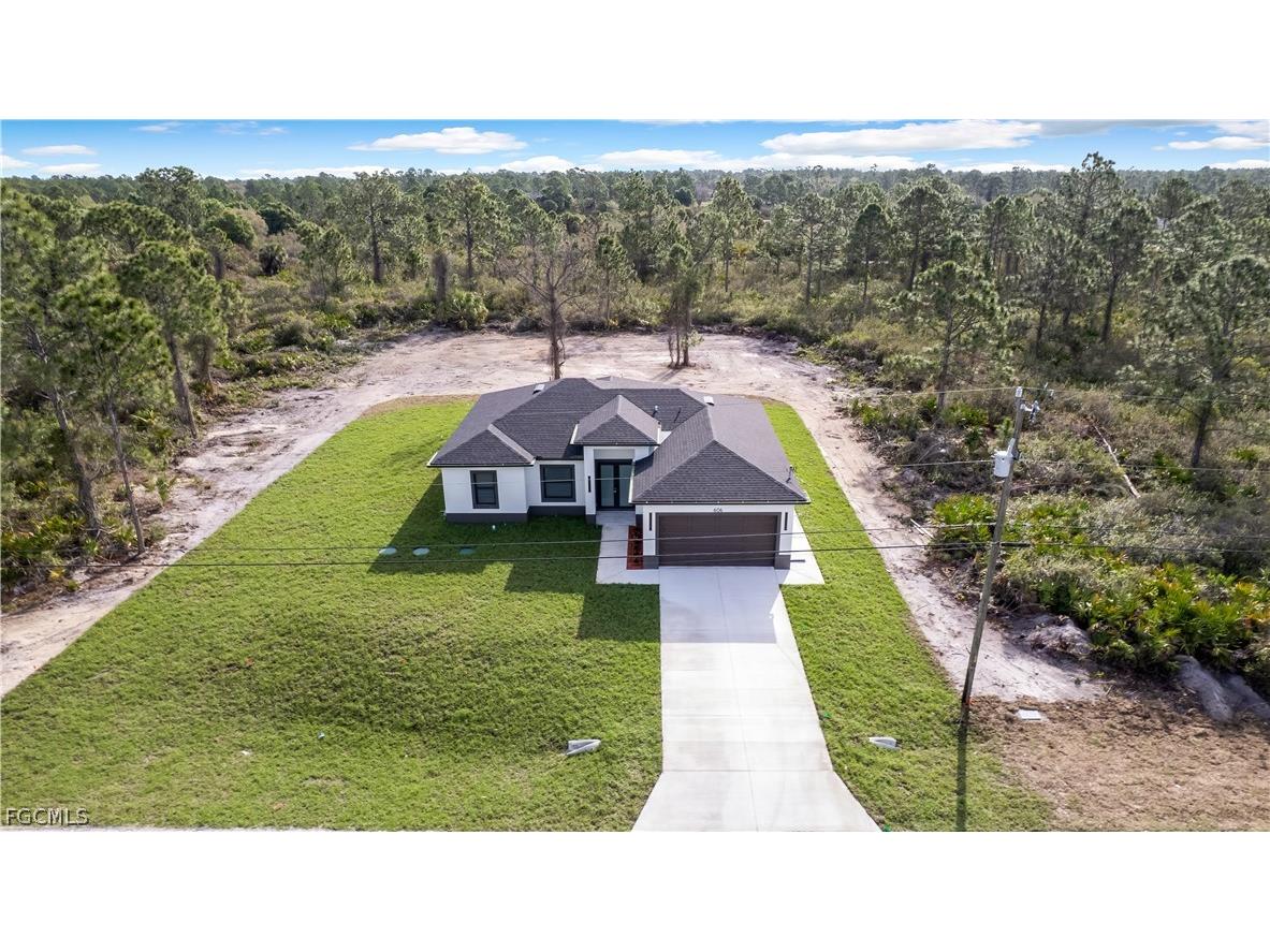 606 Johns Avenue Lehigh Acres FL 33972 2026013606 image3