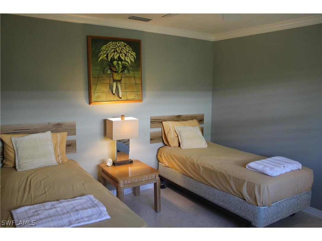 606 Park Shore Drive Naples FL 34103 226007561 image24
