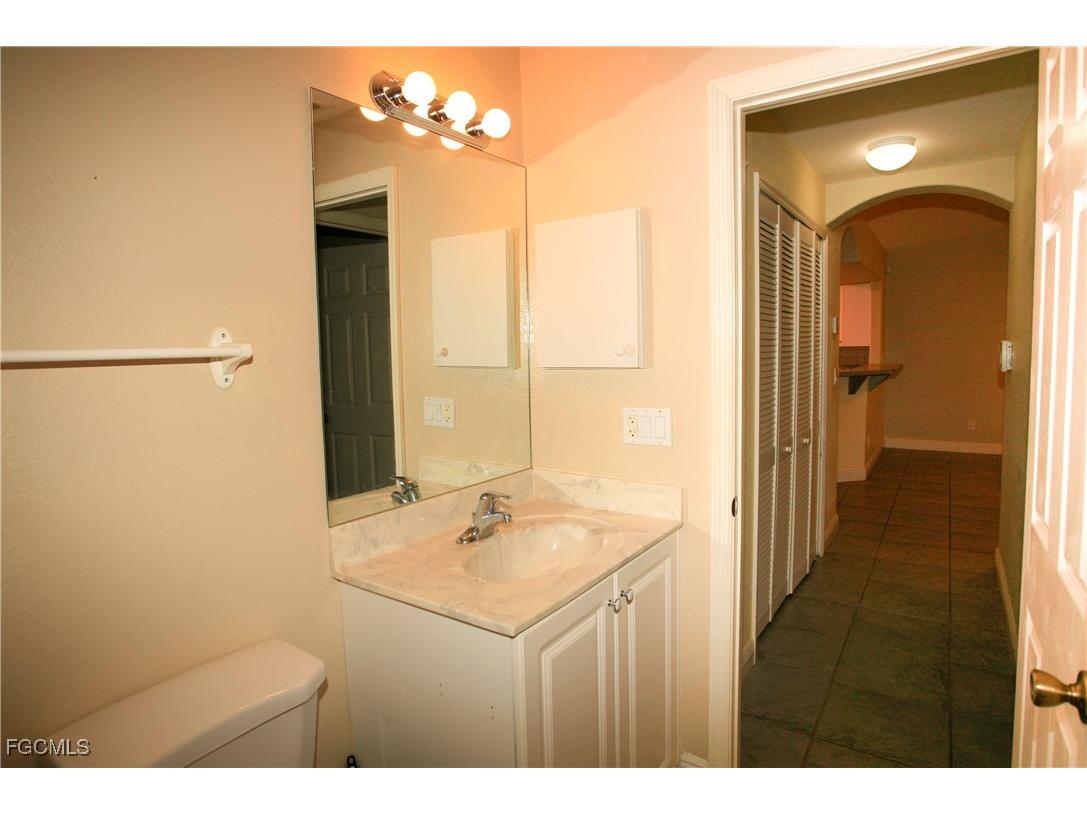 606 SE 6th Terrace Cape Coral FL 33990 2025024273 image12