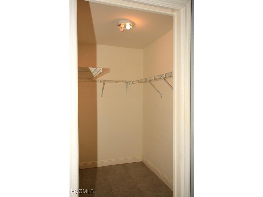 606 SE 6th Terrace Cape Coral FL 33990 2025024273 image15