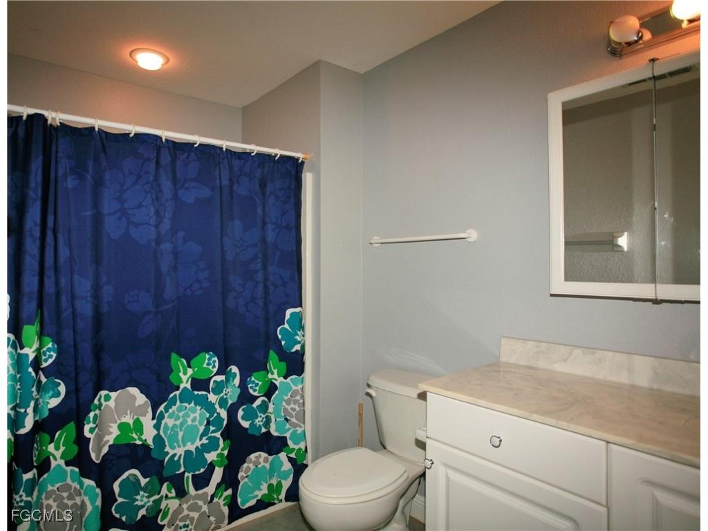 606 SE 6th Terrace Cape Coral FL 33990 2025024273 image16