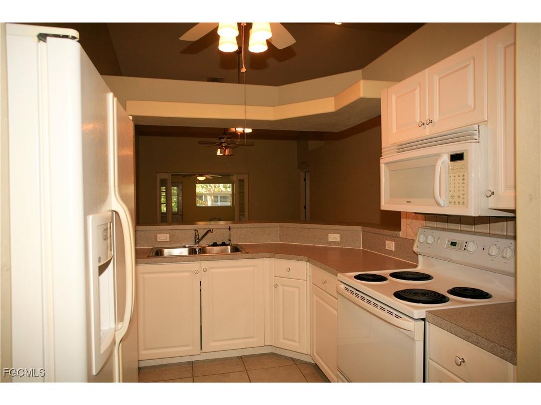 606 SE 6th Terrace Cape Coral FL 33990 2025024273 image5