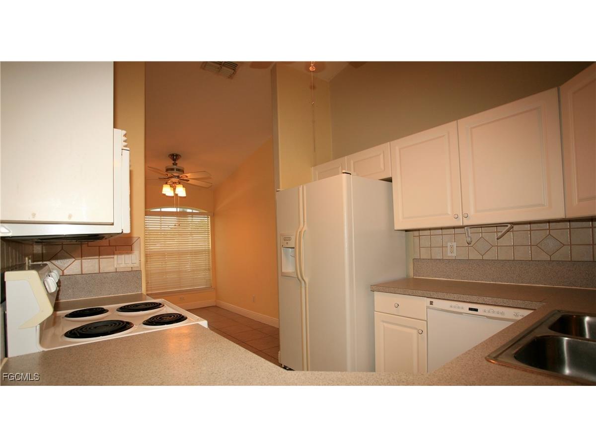 606 SE 6th Terrace Cape Coral FL 33990 2025024273 image6