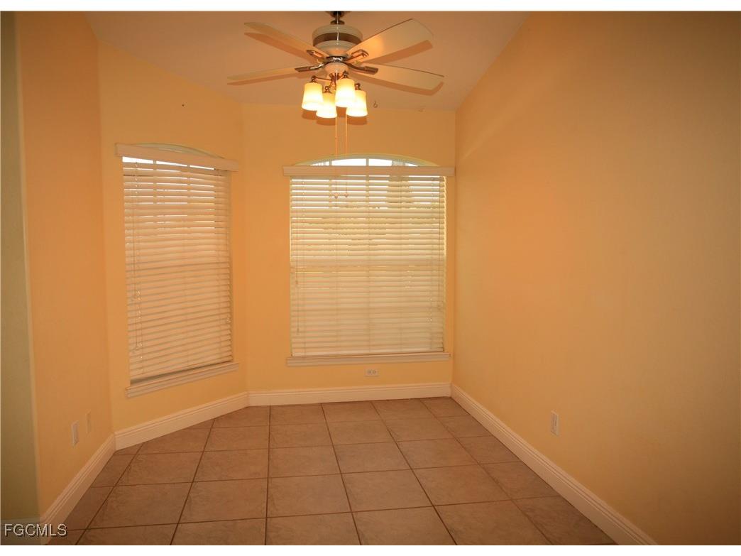 606 SE 6th Terrace Cape Coral FL 33990 2025024273 image8