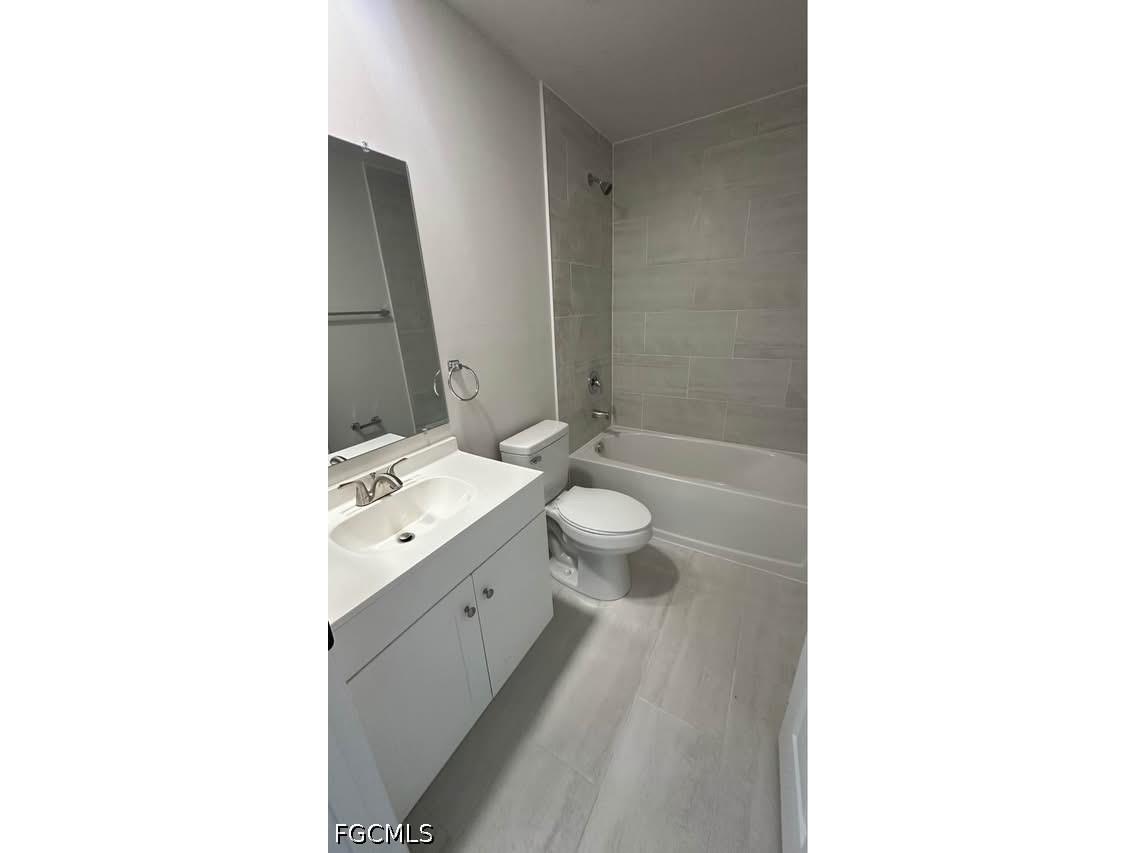 606 SE 8th Street Cape Coral FL 33990 2026025797 image18