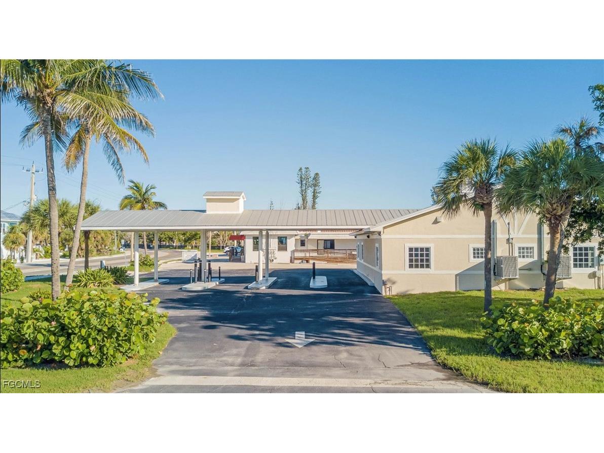 6061 Estero Boulevard Fort Myers Beach FL 33931 2025006192 image10