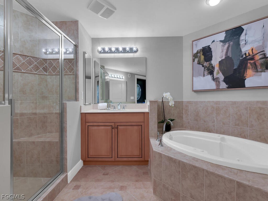 6061 Silver King Boulevard #106 Cape Coral FL 33914 2026006577 image28