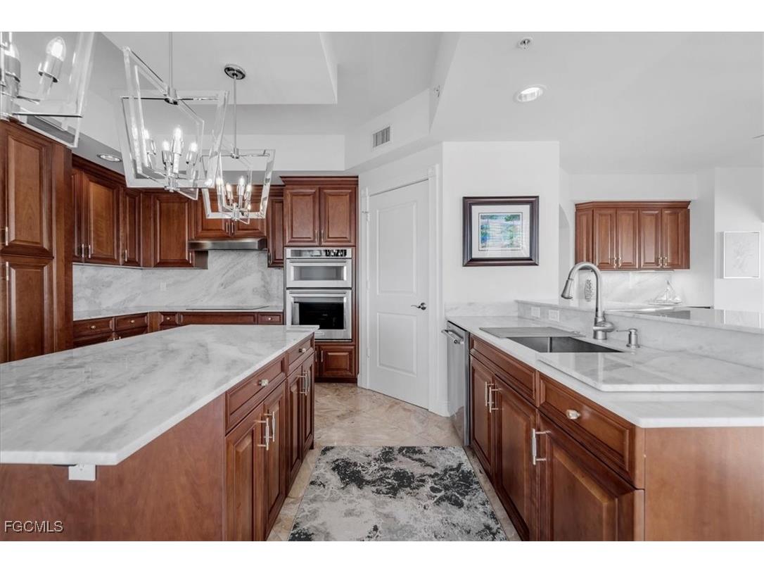 6061 Silver King Boulevard #306 Cape Coral FL 33914 2025025142 image11