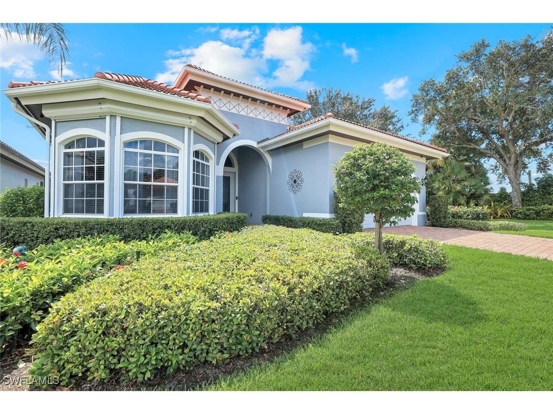 6062 Divot Court Naples FL 34113 225071029 image1