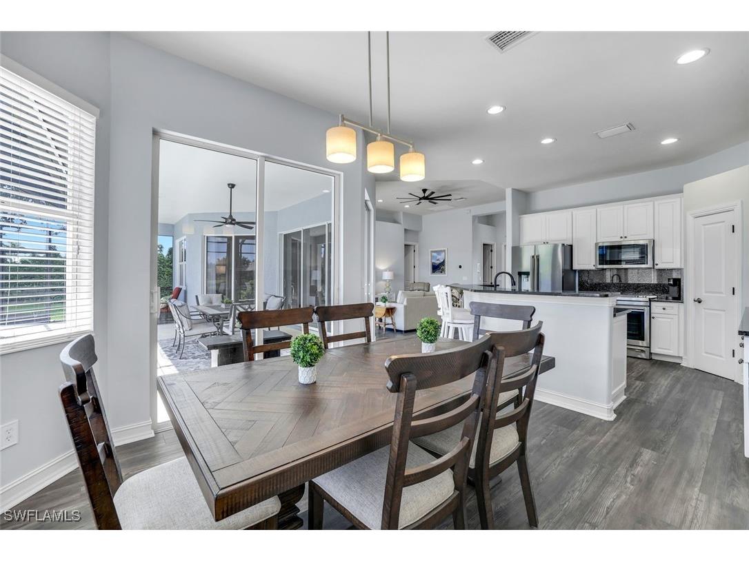 6062 Divot Court Naples FL 34113 225071029 image10