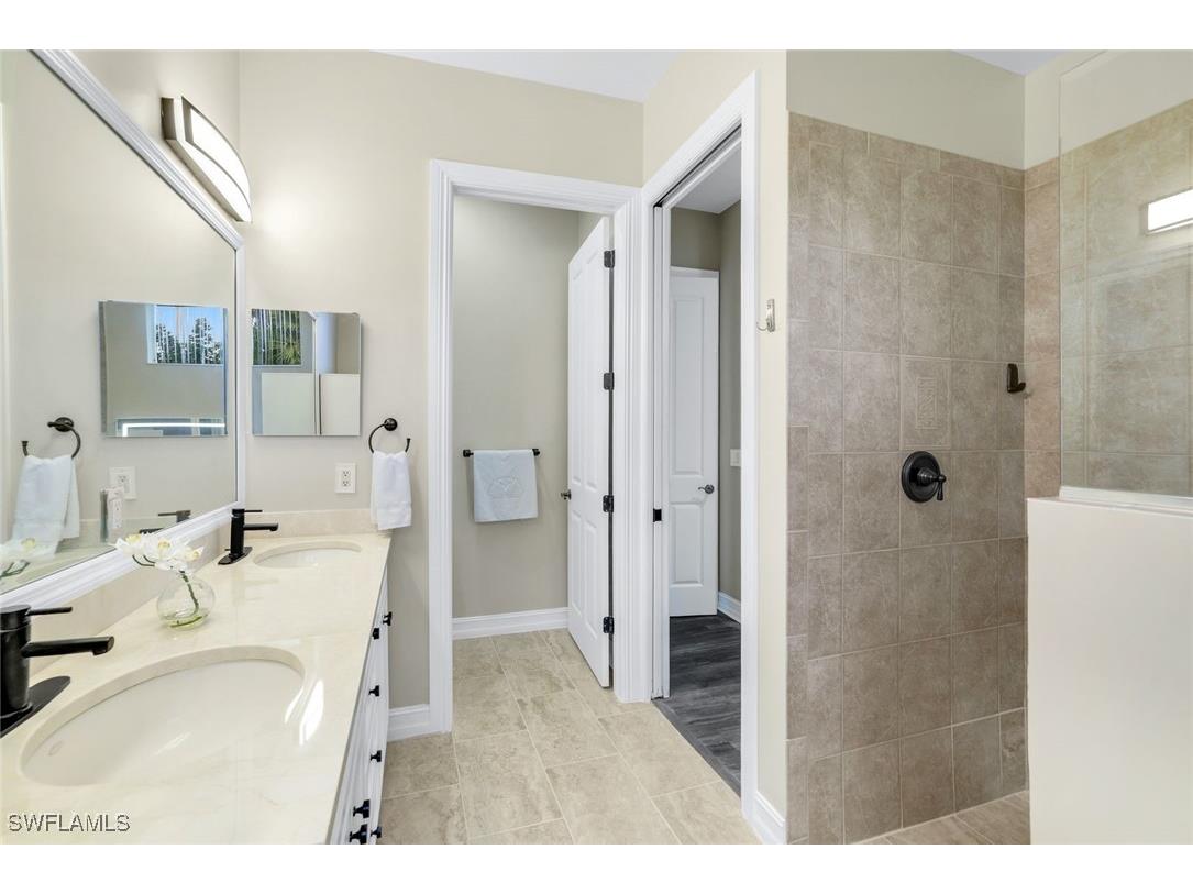 6062 Divot Court Naples FL 34113 225071029 image14