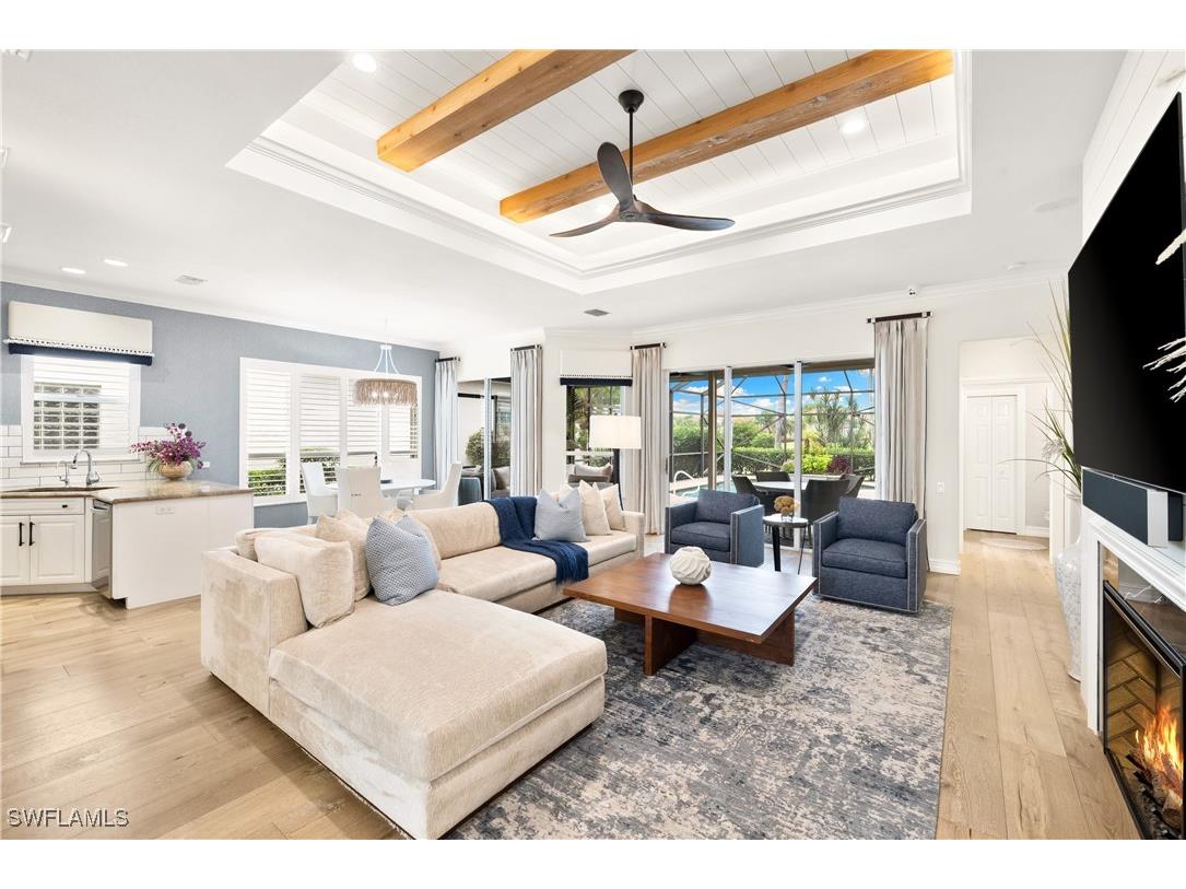 6064 Fairway Court Naples FL 34110 225071472 image3