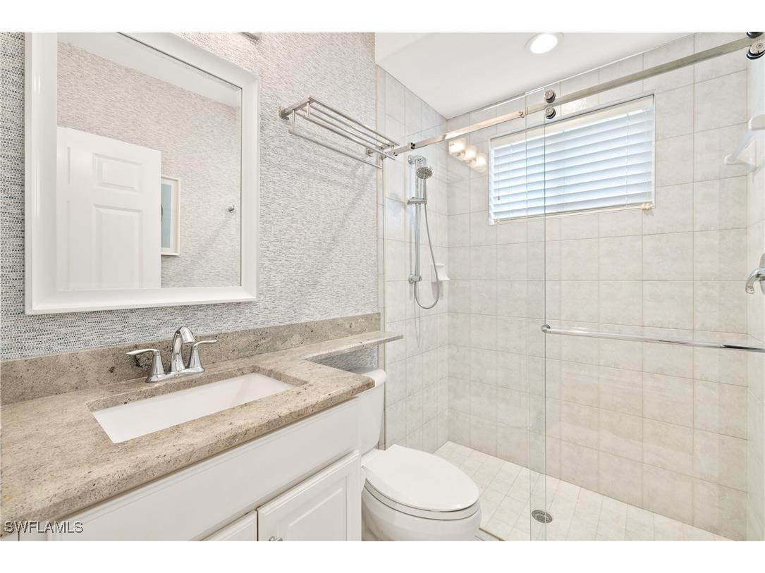 6064 Fairway Court Naples FL 34110 225071472 image34