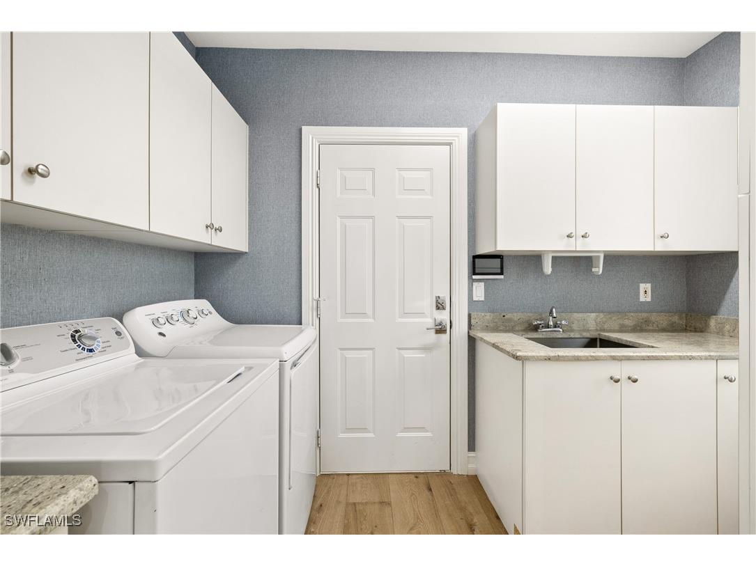 6064 Fairway Court Naples FL 34110 225071472 image36