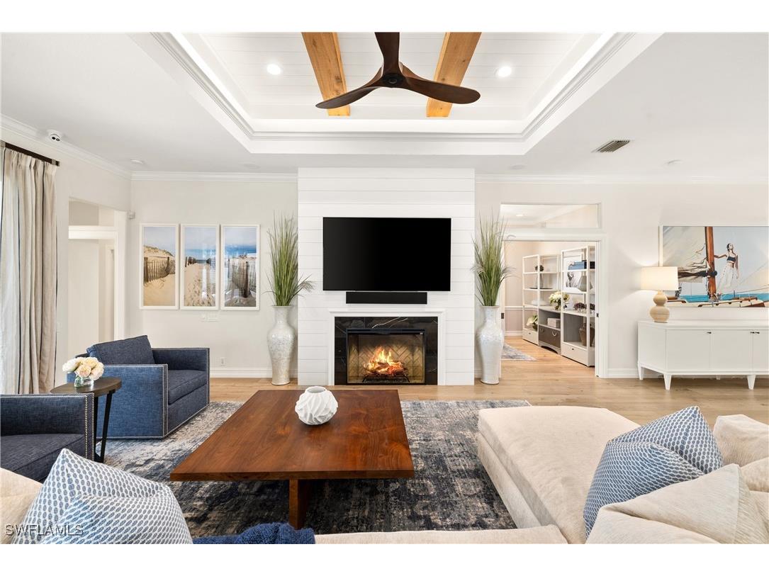 6064 Fairway Court Naples FL 34110 225071472 image5