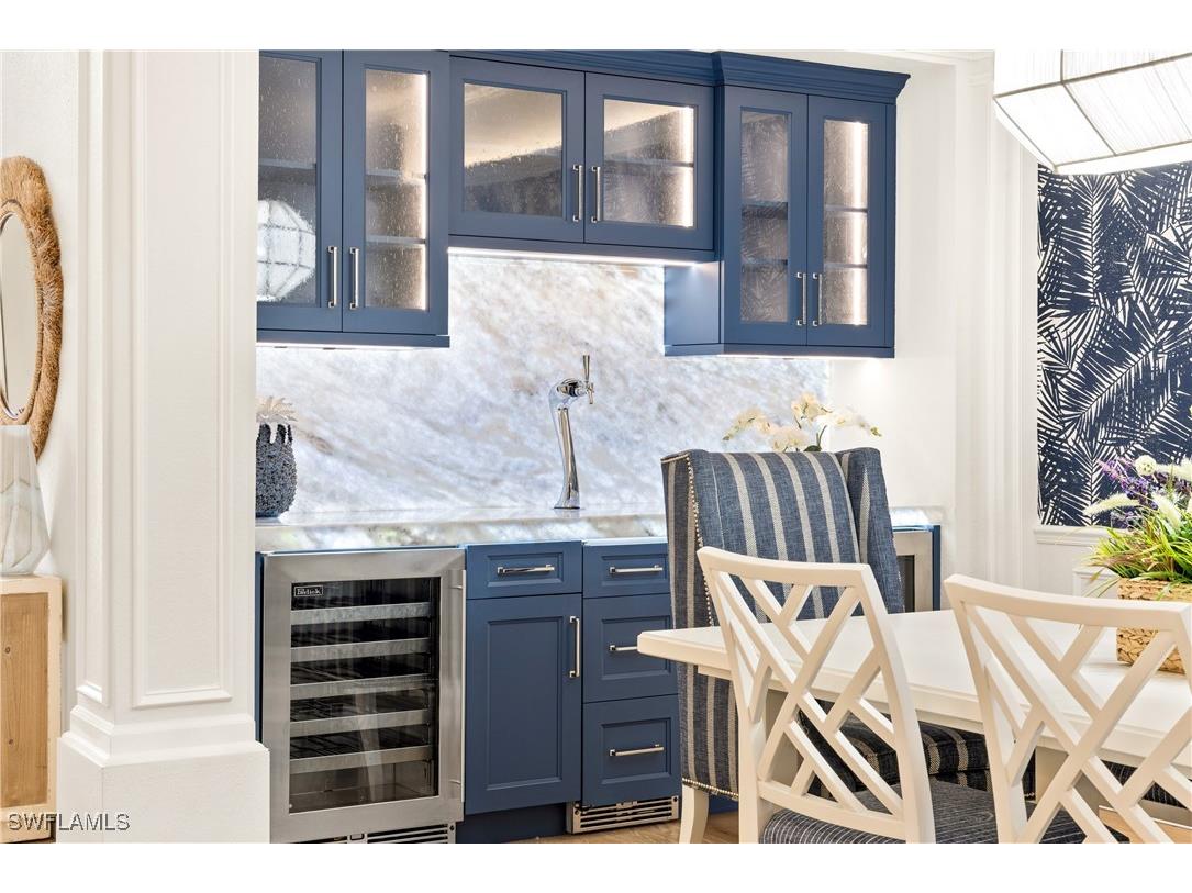 6064 Fairway Court Naples FL 34110 225071472 image9