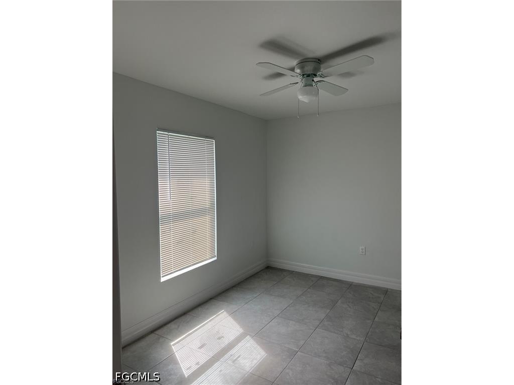 6064 Laurelwood Drive Fort Myers FL 33905 2026026676 image8