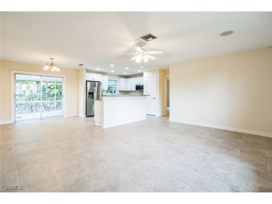 6064 Park Road Fort Myers FL 33908 2025014100 image5