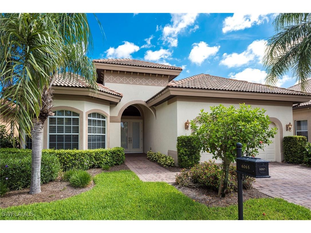 6065 Divot Court Naples FL 34113 225067617 image1