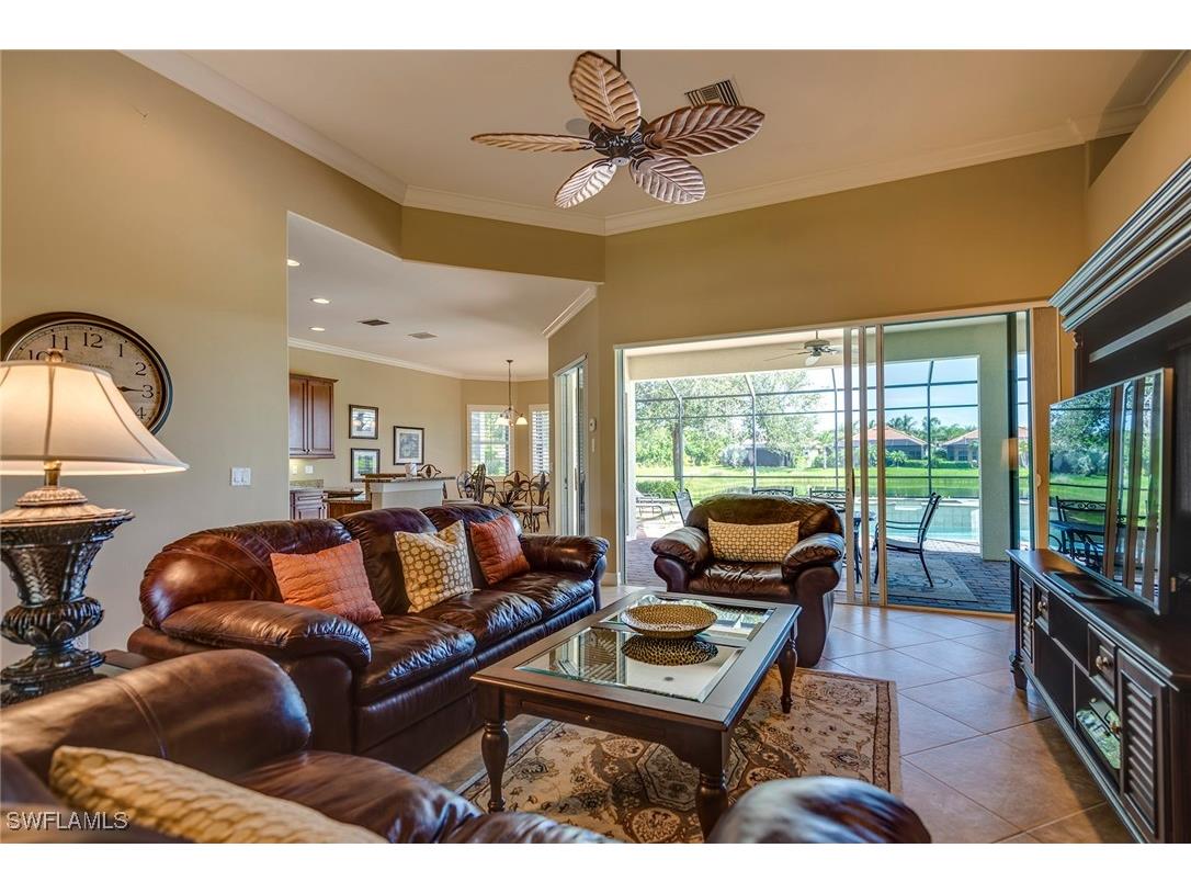 6065 Divot Court Naples FL 34113 225067617 image2