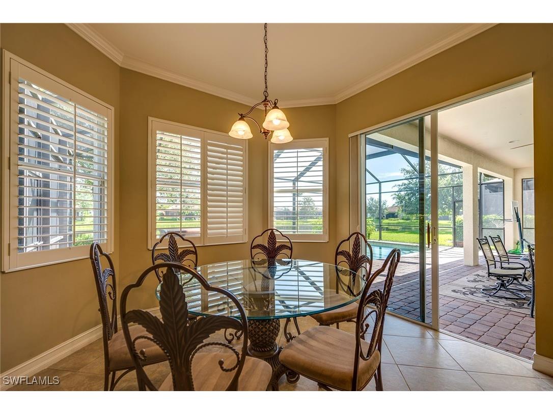 6065 Divot Court Naples FL 34113 225067617 image4