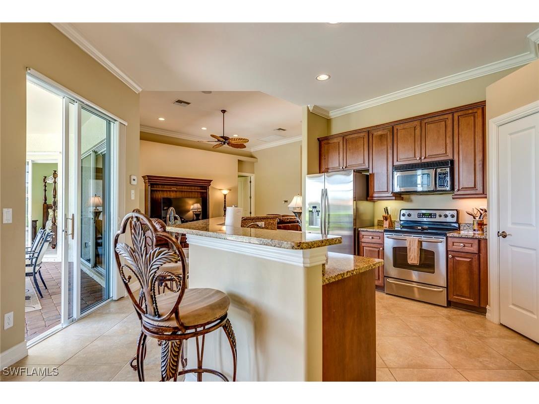 6065 Divot Court Naples FL 34113 225067617 image5