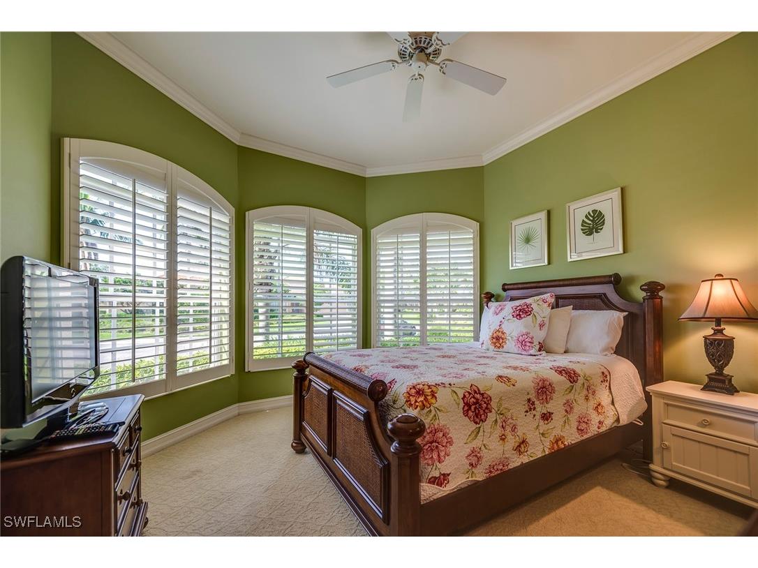 6065 Divot Court Naples FL 34113 225067617 image9