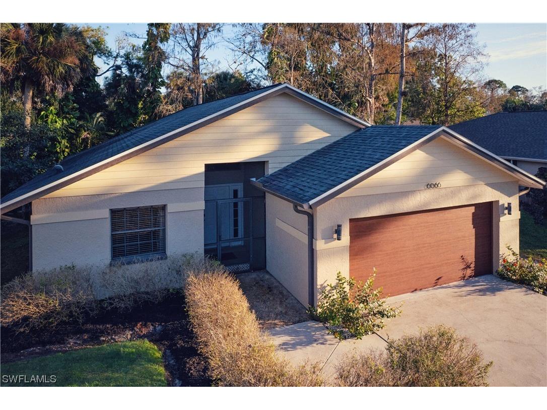6066 Hollow Drive Naples FL 34112 224011026 image1