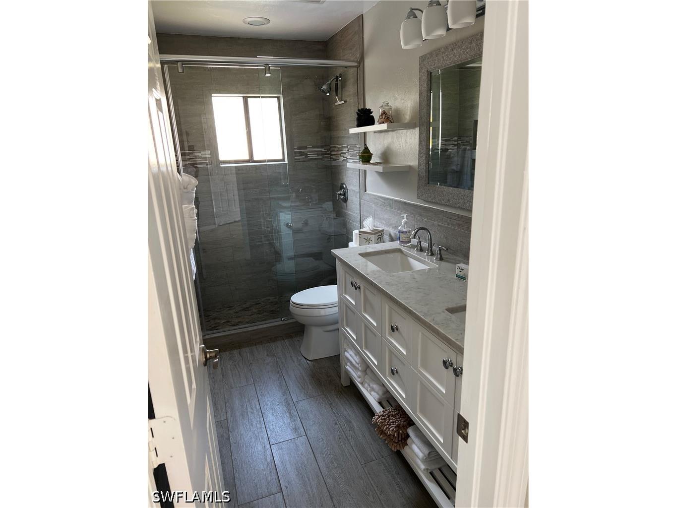 607 Beachwalk Circle #K-204 Naples FL 34108 226013337 image12