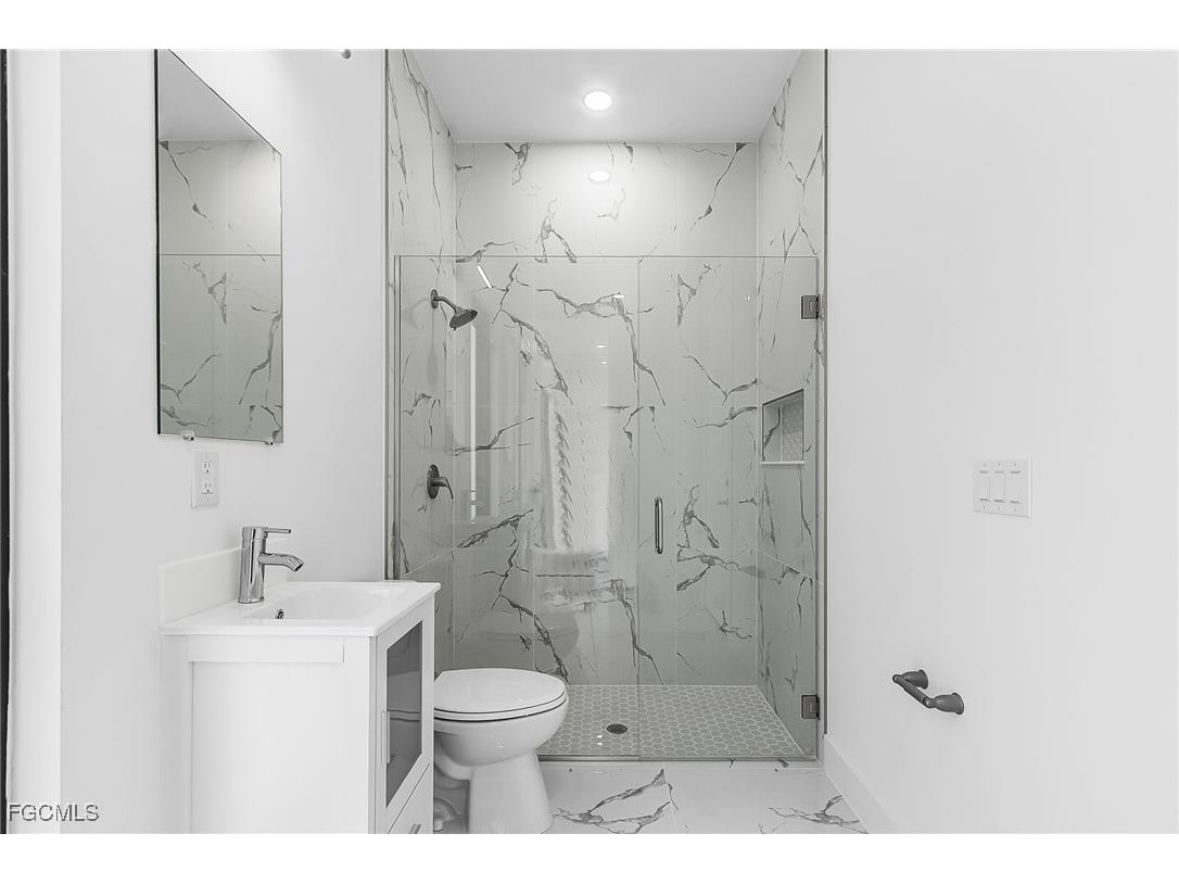 607 E 8th Street Lehigh Acres FL 33972 2025003800 image15