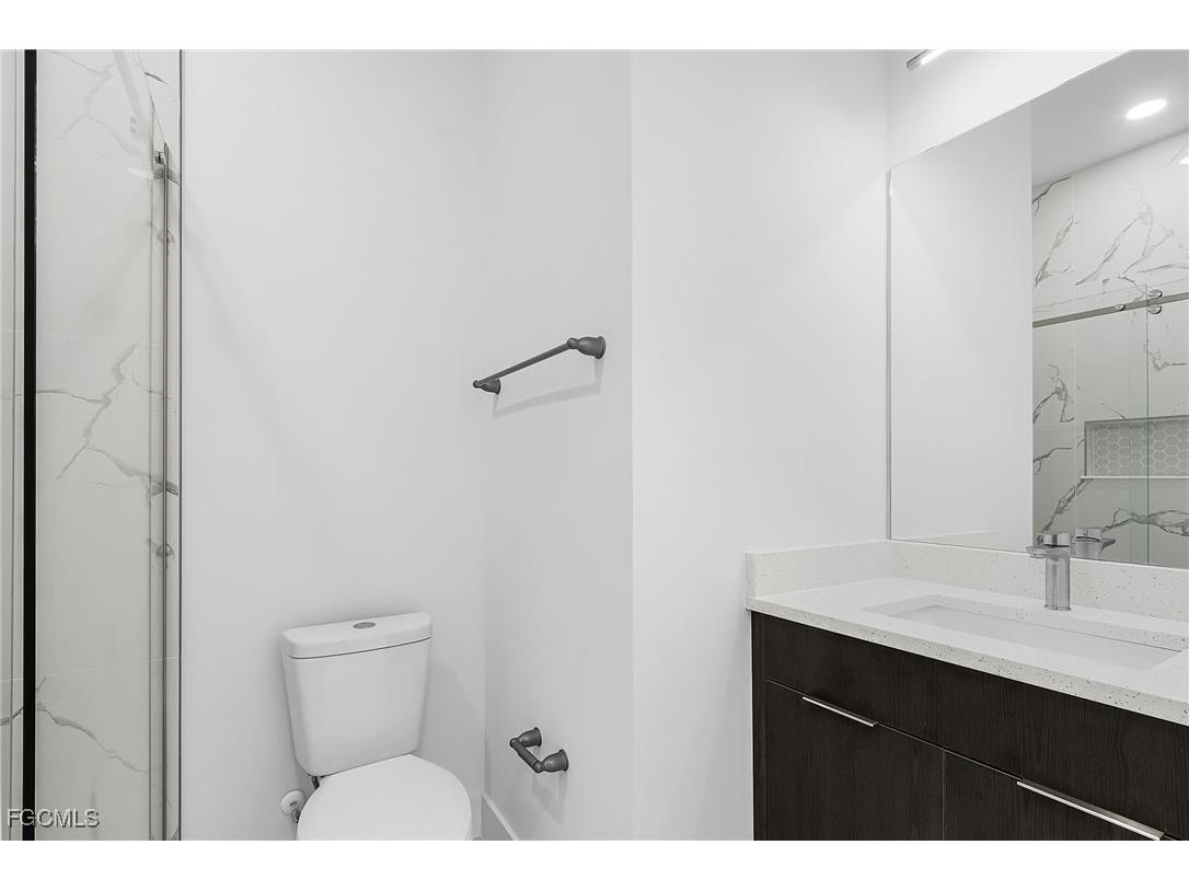 607 E 8th Street Lehigh Acres FL 33972 2025003800 image17