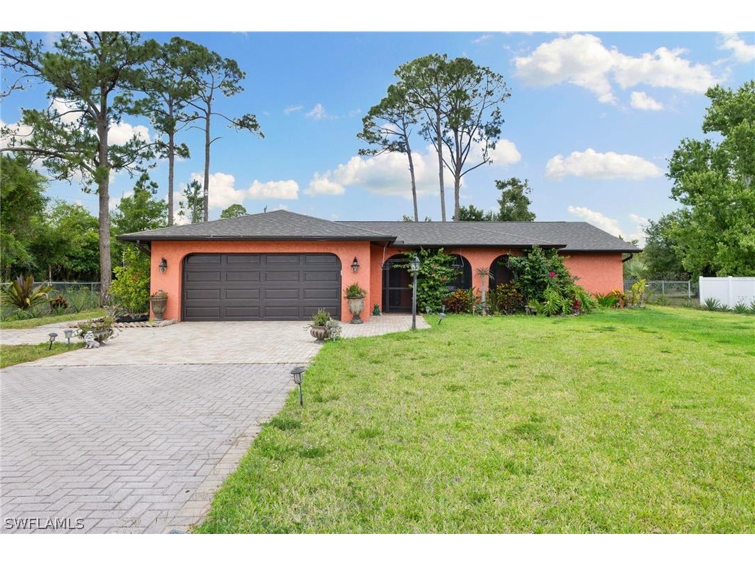607 Greenwood Avenue Lehigh Acres FL 33972 224034346 image1