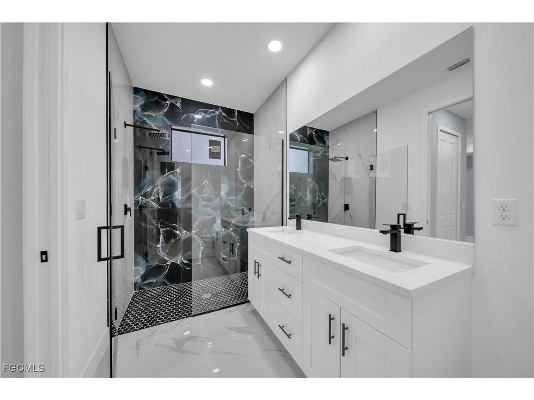 607 Hutton Street Lehigh Acres FL 33974 2025004298 image20