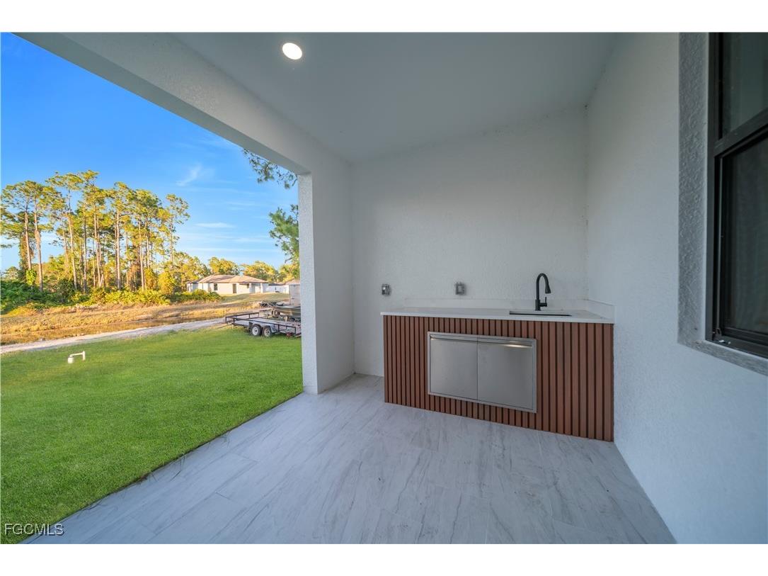 607 Hutton Street Lehigh Acres FL 33974 2025004298 image22