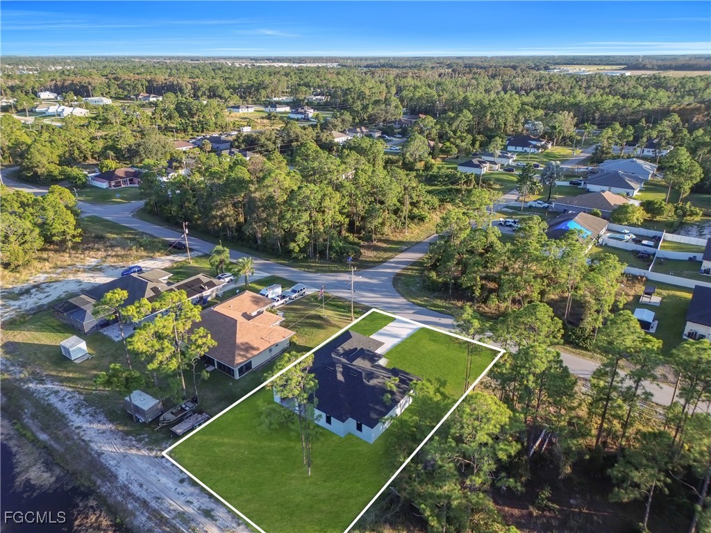 607 Hutton Street Lehigh Acres FL 33974 2025004298 image4