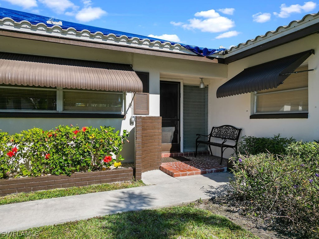 607 Monterey Avenue Cape Coral FL 33904 223009128 image1
